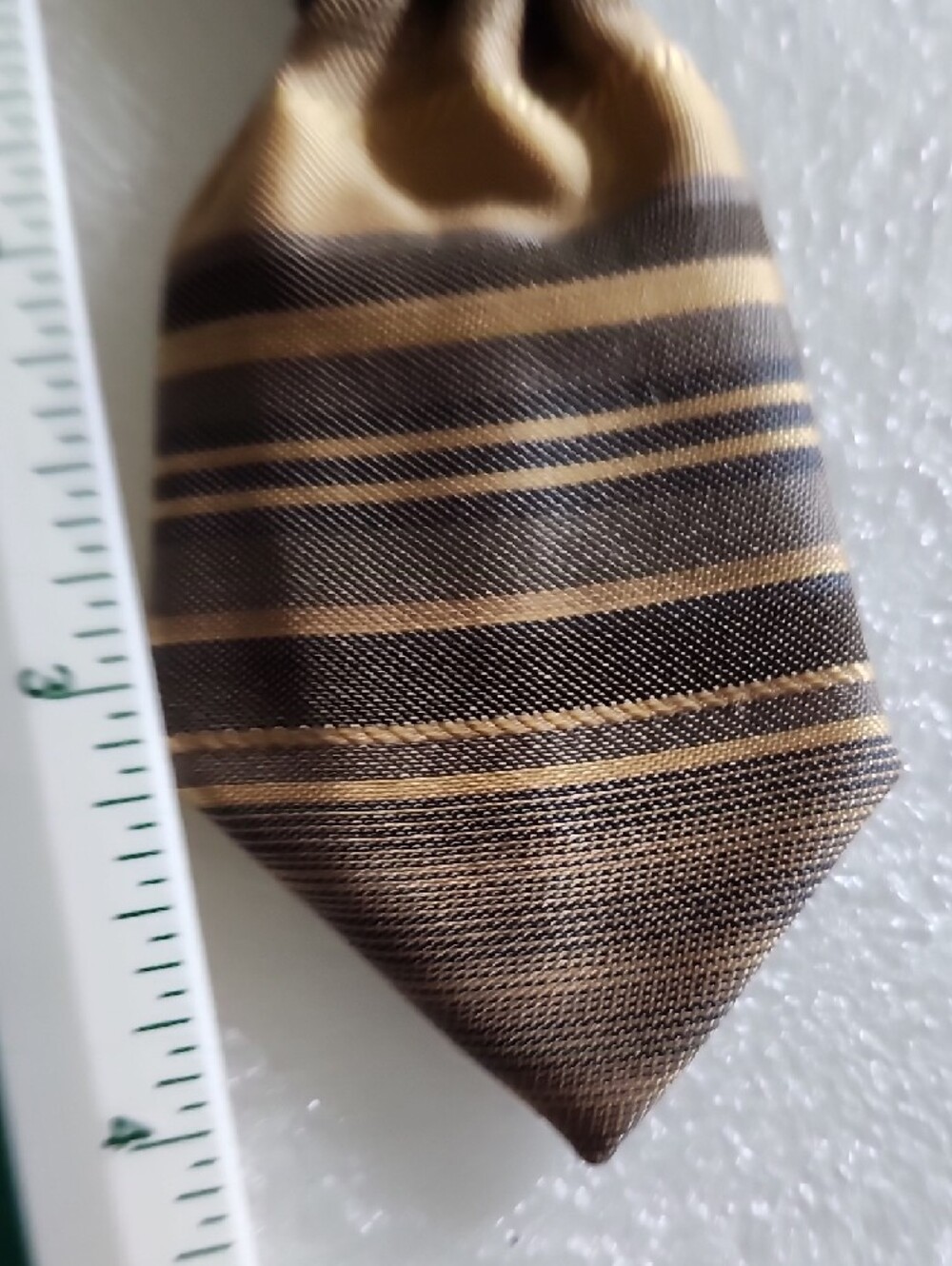 Hand Crafted Brown and Gold Slip-On Collar Tie - Picture 8 of 8